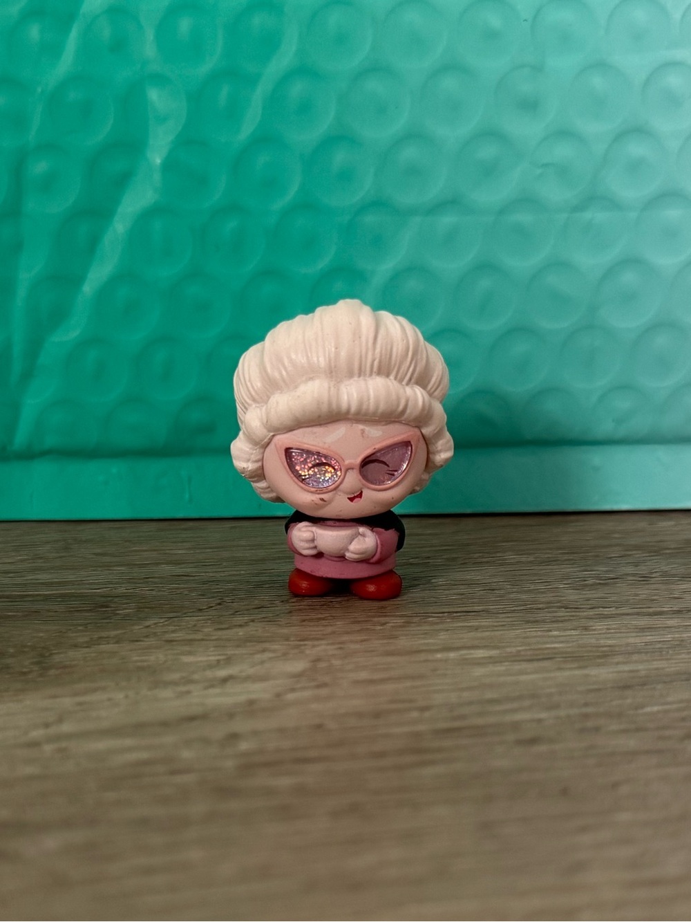 Disney Doorables Nostalgia Inside Out Let’s Party Series Ultra Rare Figure